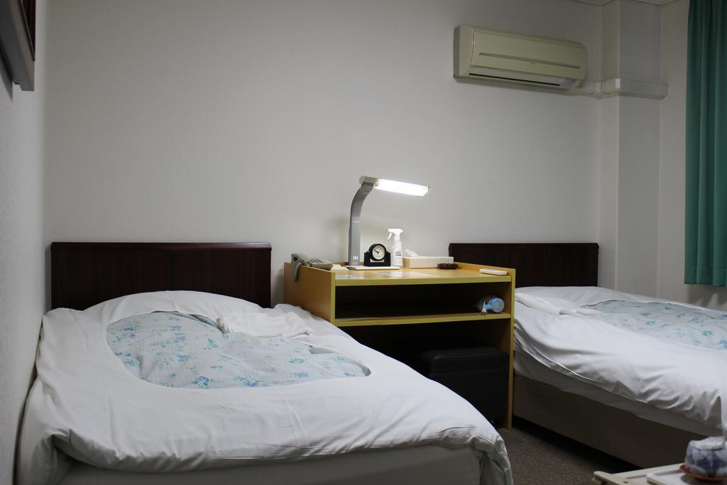 Hotel Higashihiroshima Hills Saijo מראה חיצוני תמונה