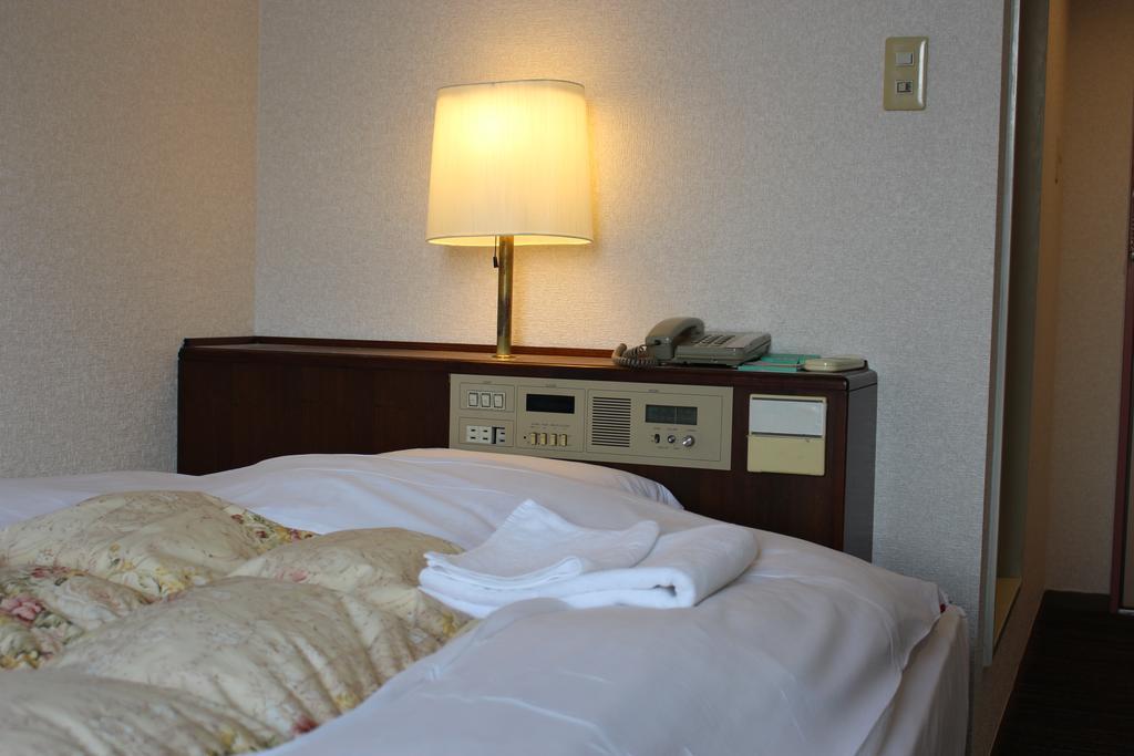 Hotel Higashihiroshima Hills Saijo מראה חיצוני תמונה