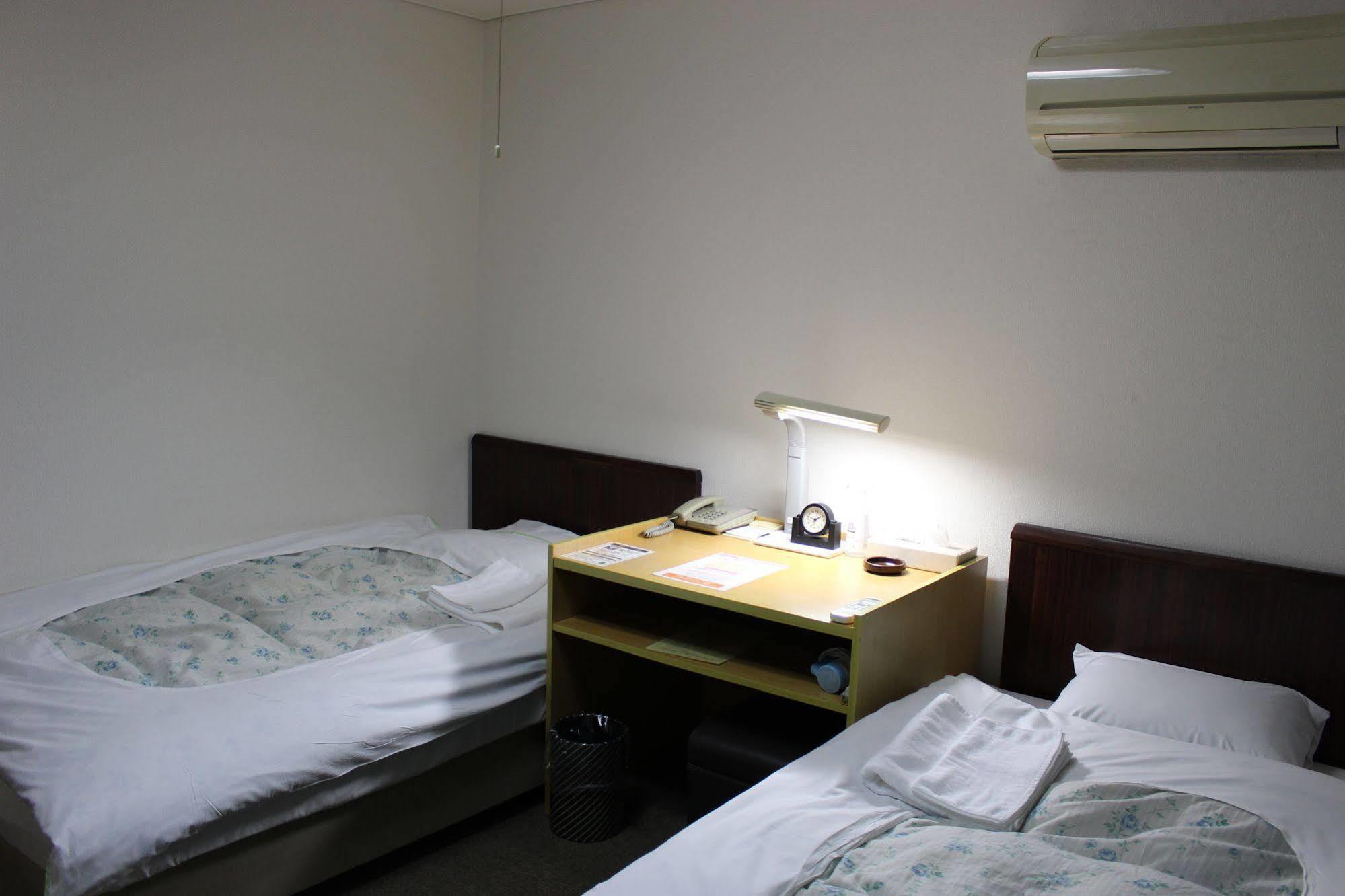 Hotel Higashihiroshima Hills Saijo מראה חיצוני תמונה