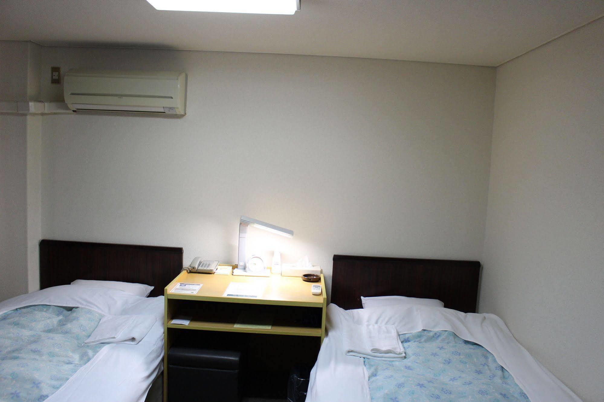 Hotel Higashihiroshima Hills Saijo מראה חיצוני תמונה