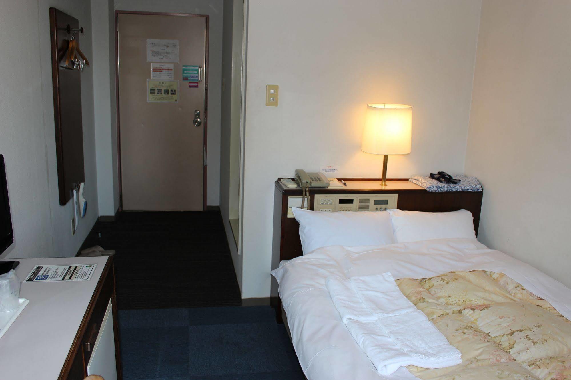 Hotel Higashihiroshima Hills Saijo מראה חיצוני תמונה
